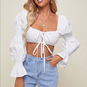 PUFFY LONG SLEEVE TIE FRONT CROP TOP